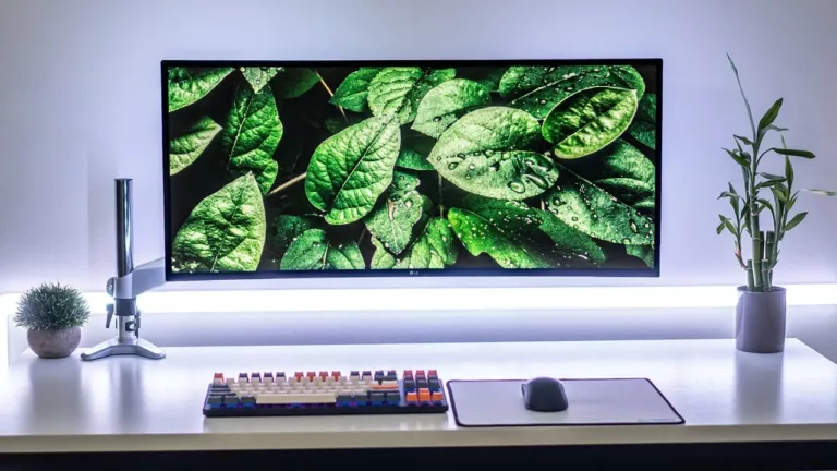 The Benefits of Ultrawide Monitor Stands 13