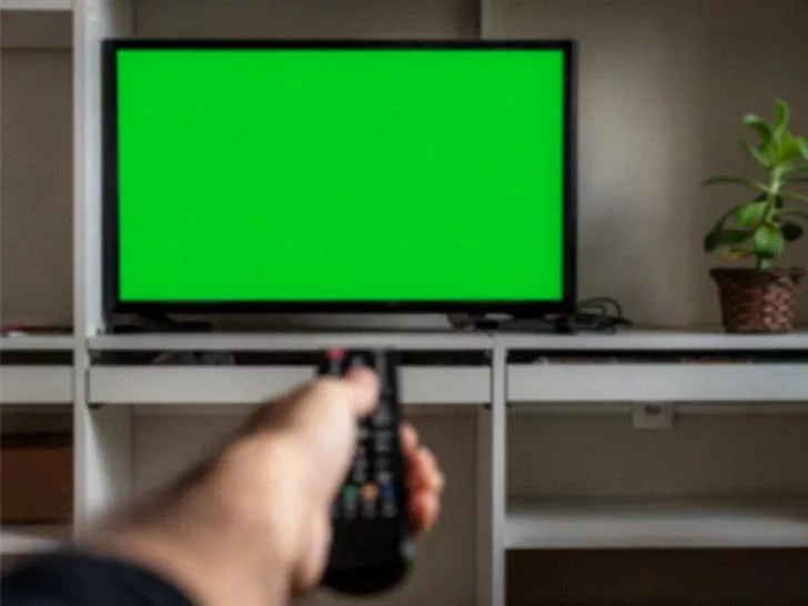 Troubleshooting Green Screen Issues on Your TV 5