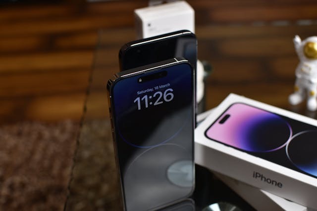 Should You Keep Apps Running in the Background?