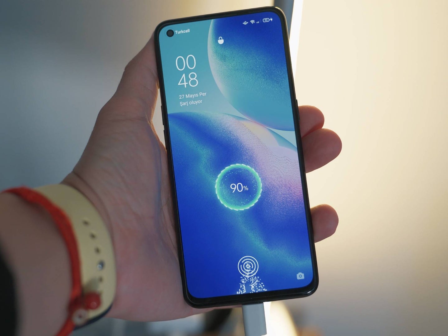 The Pros and Cons of Leaving Your Phone on Battery Saver 1