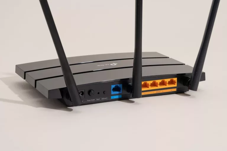 How to Solve the Issue of Routers Dropping Internet Connection? 7