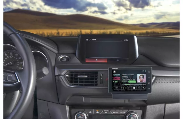 How to Enjoy Satellite TV On-the-Go in Your Car? 19