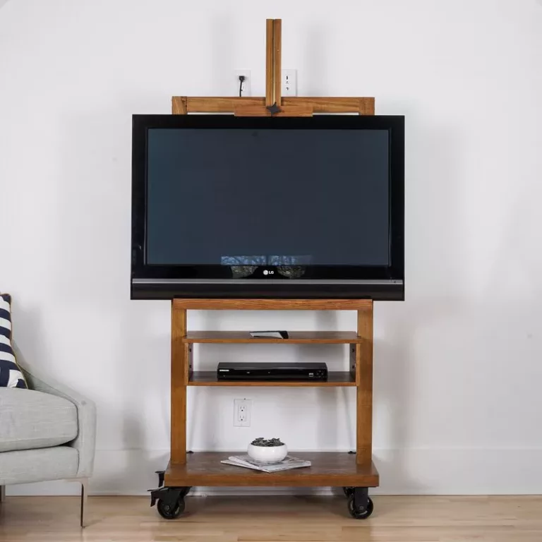 How to Buy Small Wheels Stand for Your TV? 1