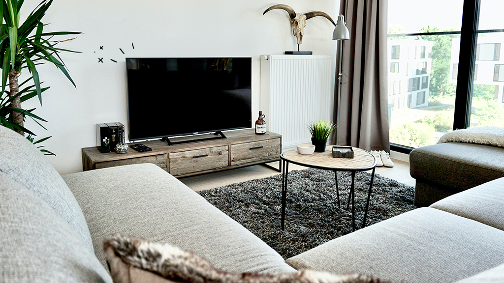 How to Find the Perfect TV Size for Your Room? 1