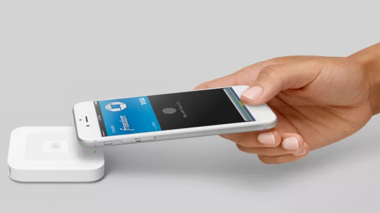 Apple Card Swiper: A Convenient Solution for Offline Payments 11