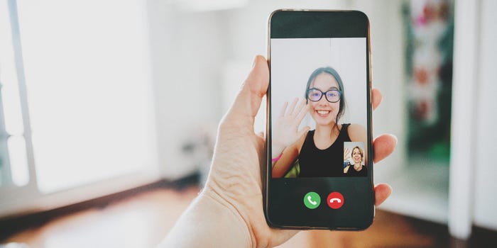 How to Make a Call On Whatsapp iPhone? 1