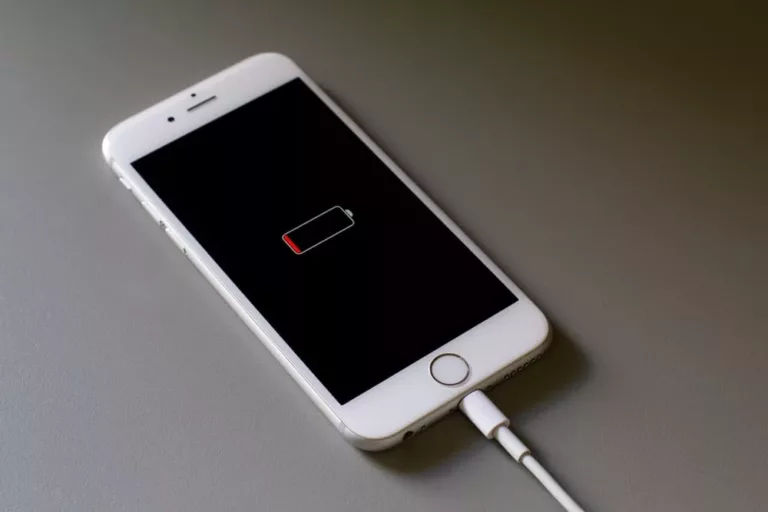 Does iPhone Charge When Off? 15