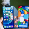 Pixel 5 vs iPhone 12: A Definitive Benchmark Comparison 3