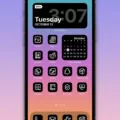 How to Create a Classic Look with Black & White App Icons? 3