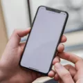 How to Clean An iPhone Screen? 10 How to Clean An iPhone Screen? 9