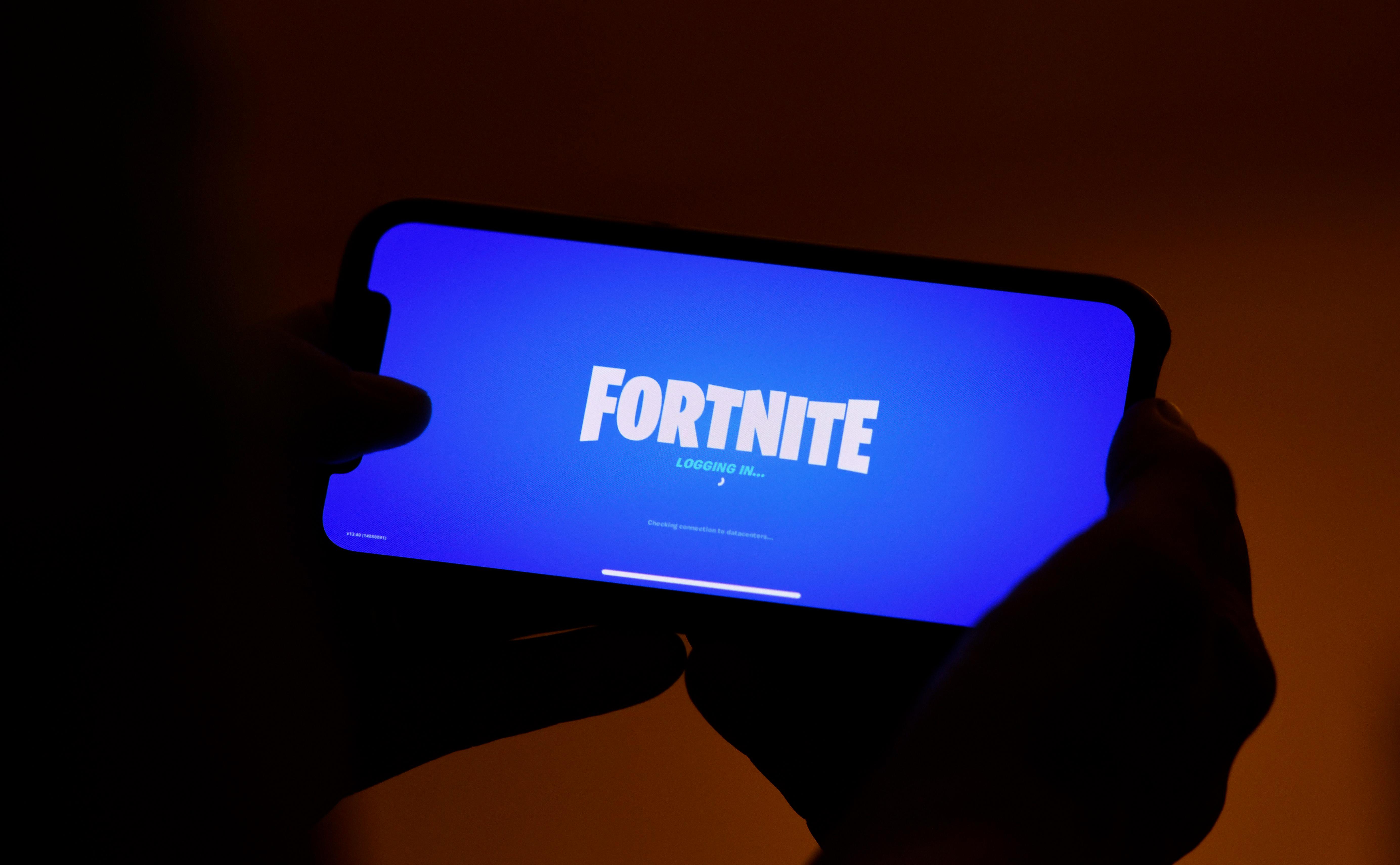 how to get fortnite on iphone after ban