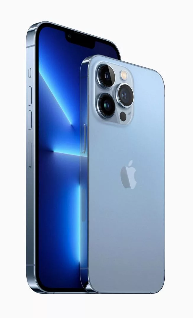 Why Does the iPhone 13 Not Have a Charger? 9