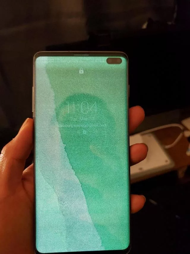 How to Solve Samsung S10 Screen Issues? 5
