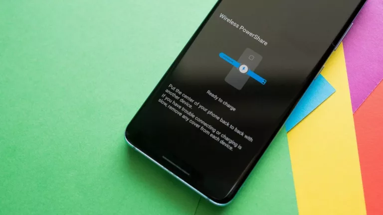 Unlocking the Magic of Wireless PowerShare on the Samsung Galaxy S20 17