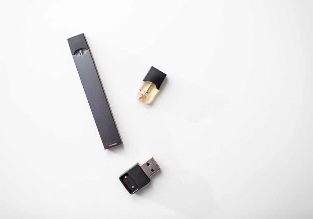 Can You Charge Your Vaping Device with an iPhone Charger? 1
