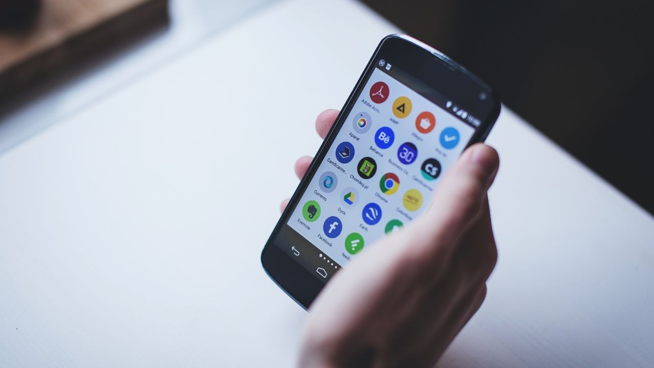 How to Track Your Cash App Card? 1