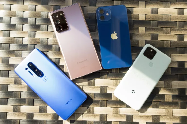 Android vs. iPhone: Exploring the Similarities and Differences 19