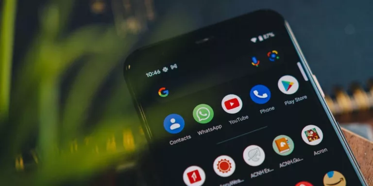 How to Access the App Drawer on Android 10? 9