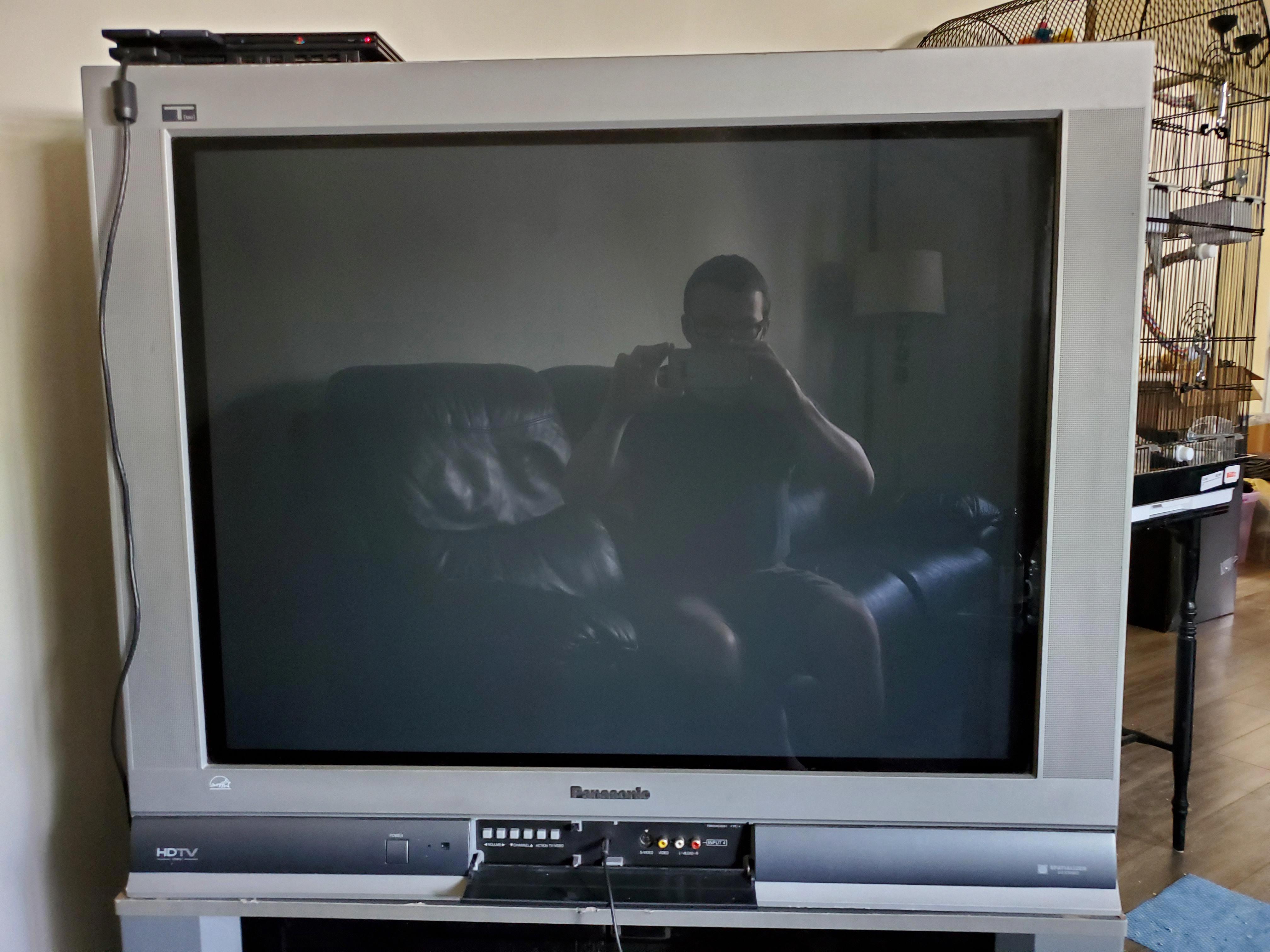 why are there no 36 inch tvs