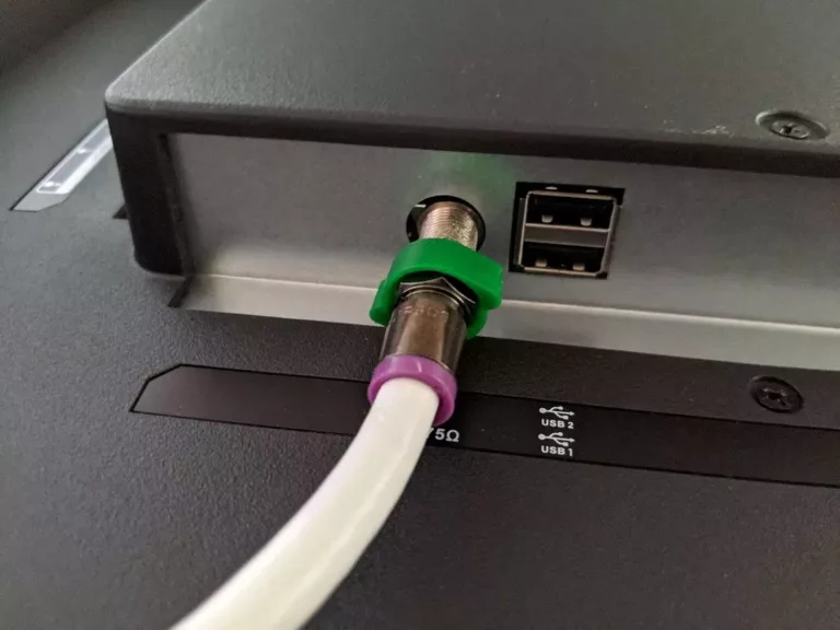How to Fix Antenna on Samsung TV? 1