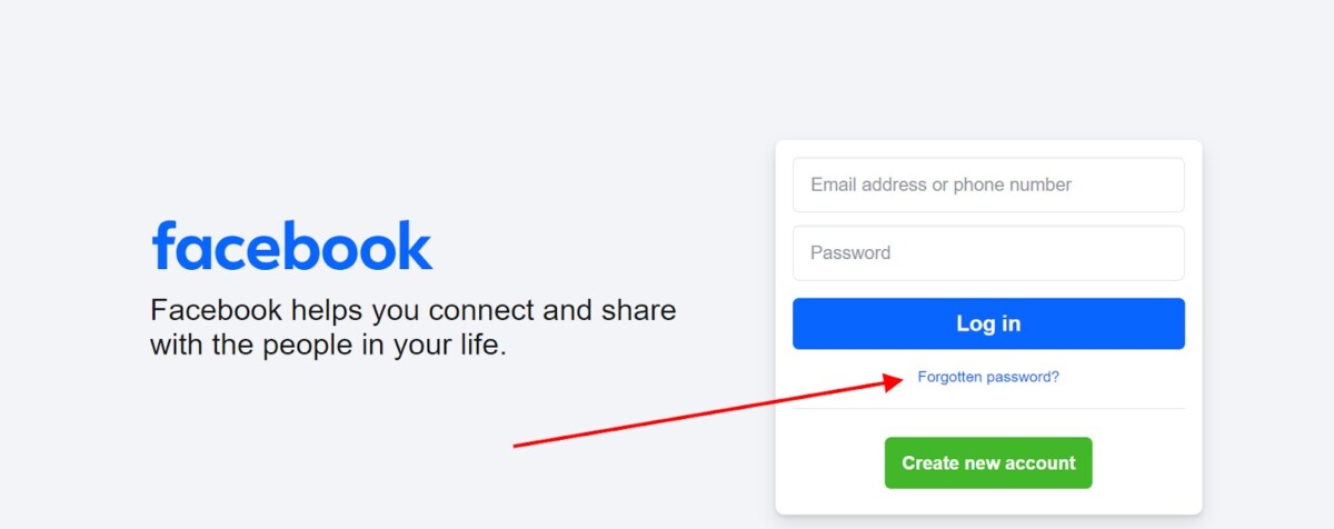 How to Change Facebook Password on iPhone 3 Facebook login page highlighting the Forgotten password link for account recovery