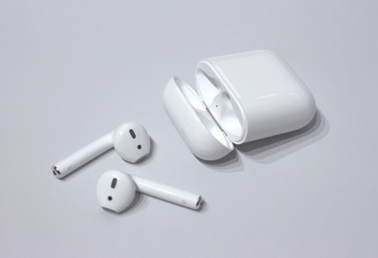 Apple AirPods Reviewed: Which Model Is Best for You? 17