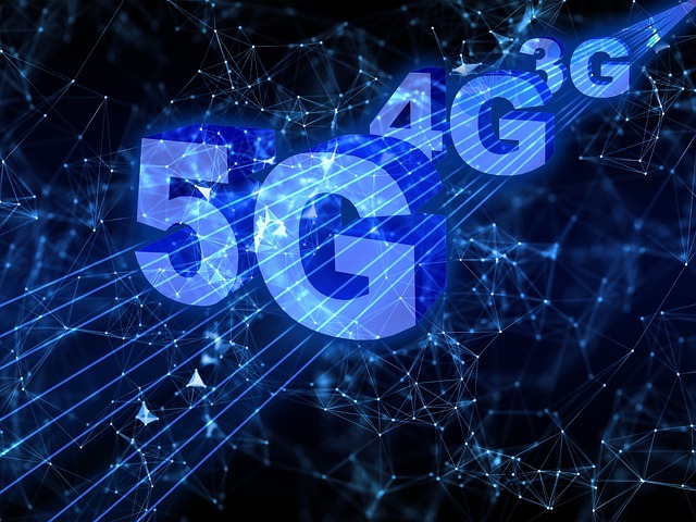 A stylized digital 5G logo.